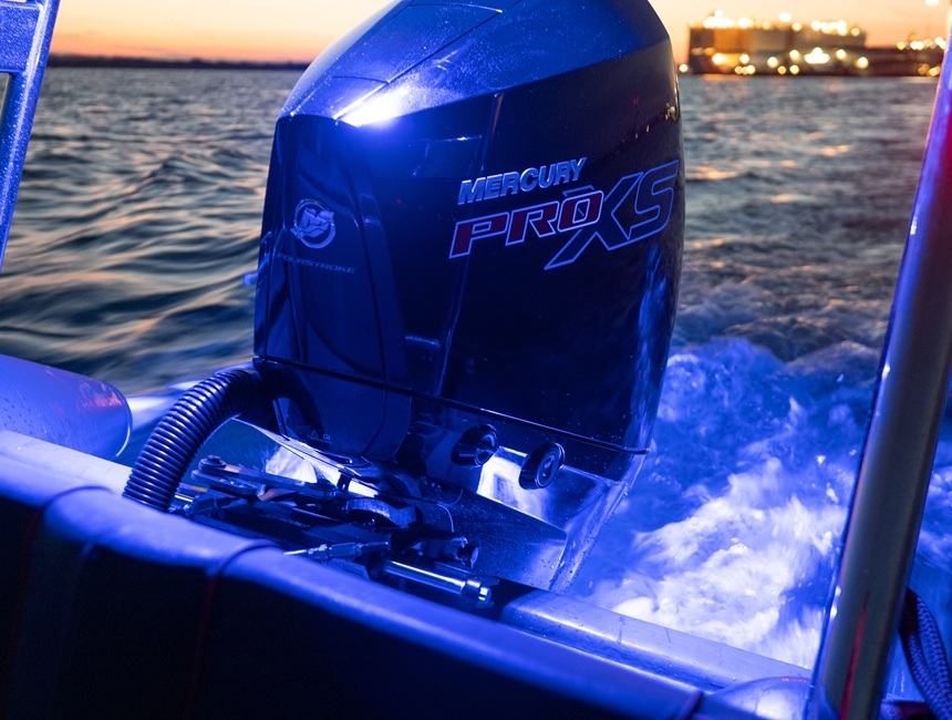 Discover D3 Underwater Light